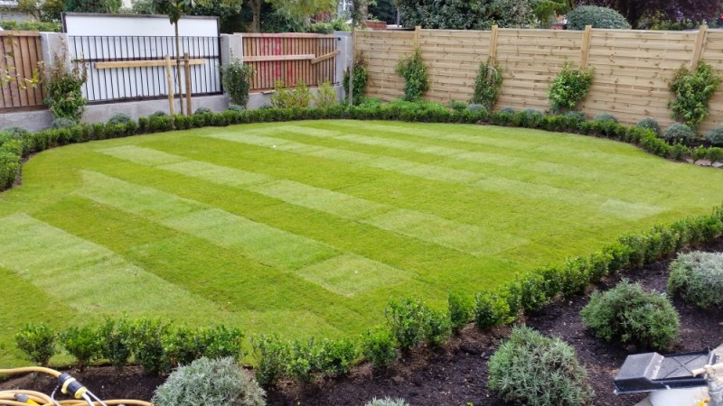 Turfing in North West London, Supply and Lay
