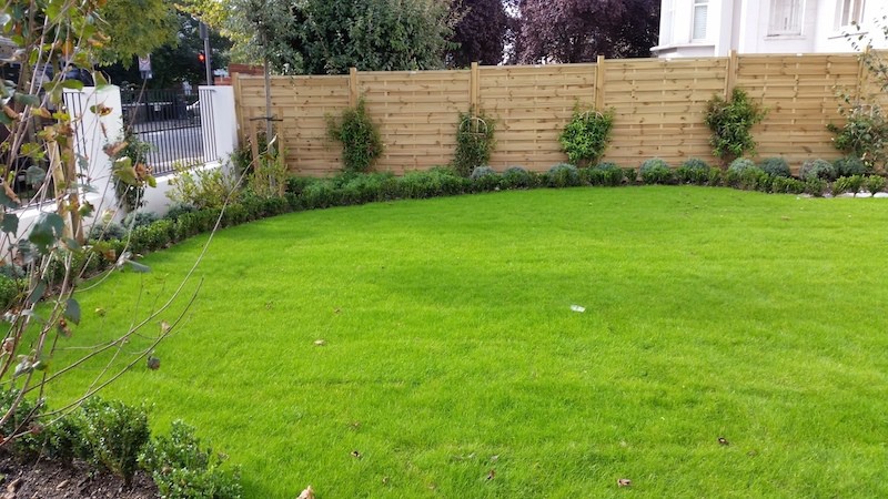 Turfing and palnting experts, supply and lay service