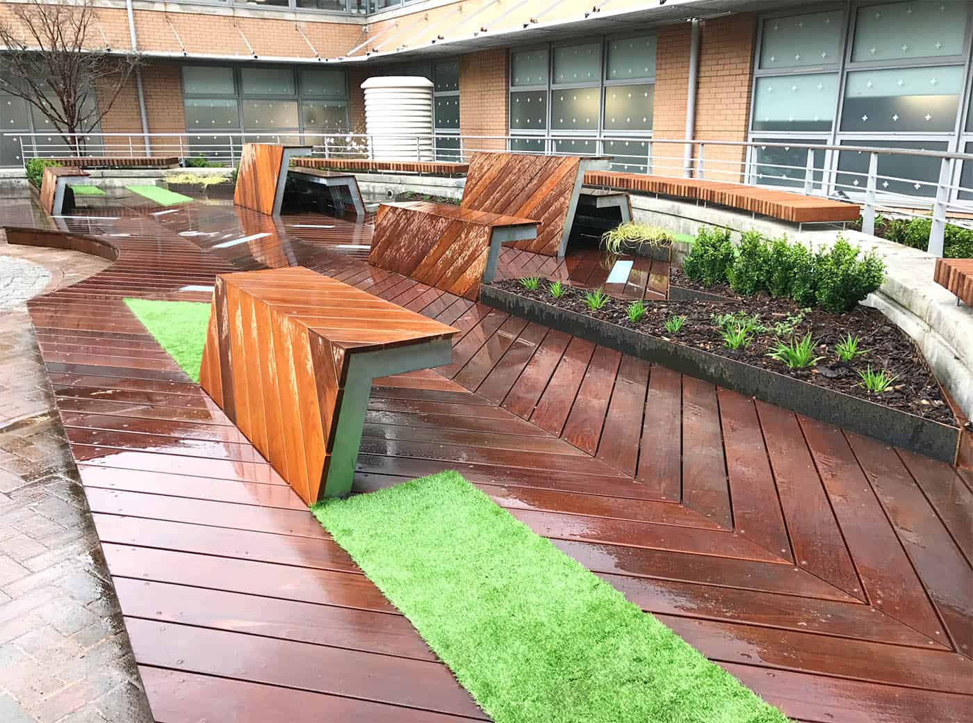 Artificial grass and IPE hardwood decking and seating