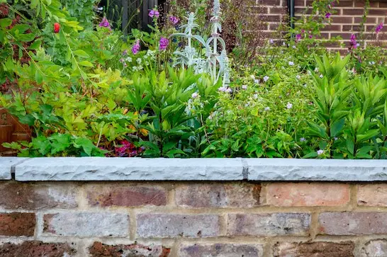 front garden retainer wall hertfordshire