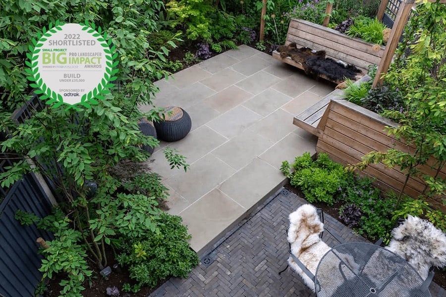 working-with-designers-cosy-courtyard-garden-crouch-end-north-london-featured-image-badge