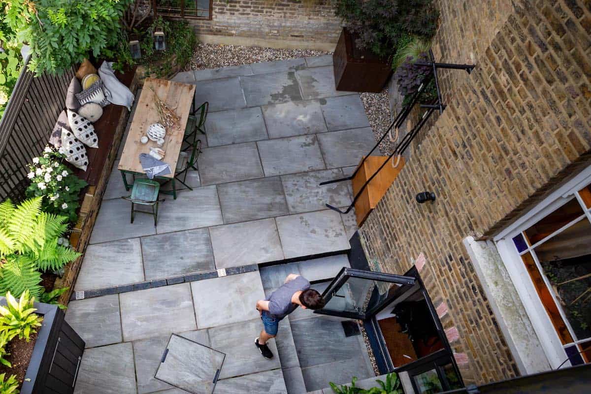working-with-garden-designers-Low-Maintenance-Courtyard-Construction-Hackney-image
